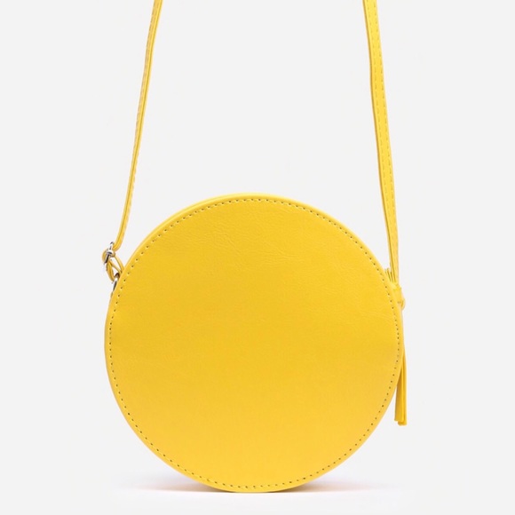 ✨HP✨ Make Lemonade Mini Crossbody Bag - LAST ONE - Picture 6 of 8